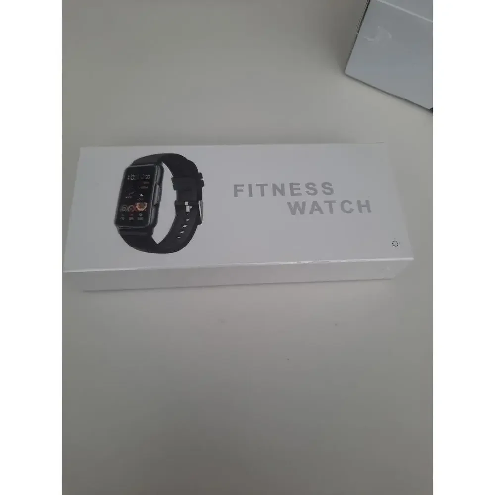 Premier‎ Pro Unlocked Phone & Fitness Watch Bundle